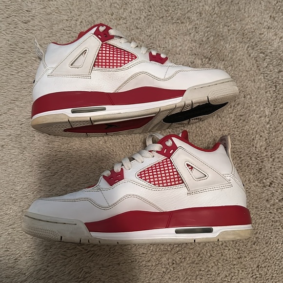 Jordan - Picture 2 of 2